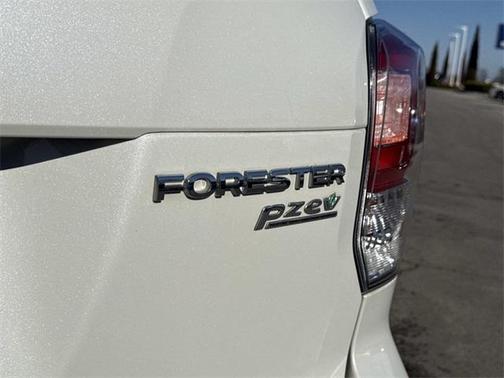2017 Subaru Forester 2.5i Touring
