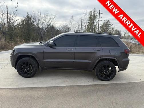 2017 Jeep Grand Cherokee Altitude