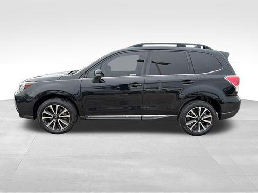 Crystal Black Silica 2017 Subaru Forester 2.0XT Touring