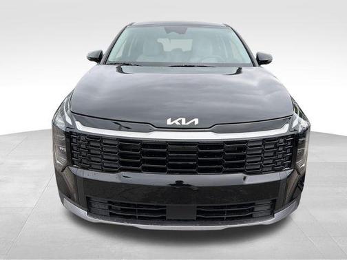 Ebony Black 2026 Kia Sportage EX