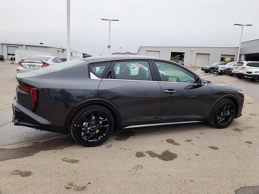 2025 Kia K4 GT-Line Turbo
