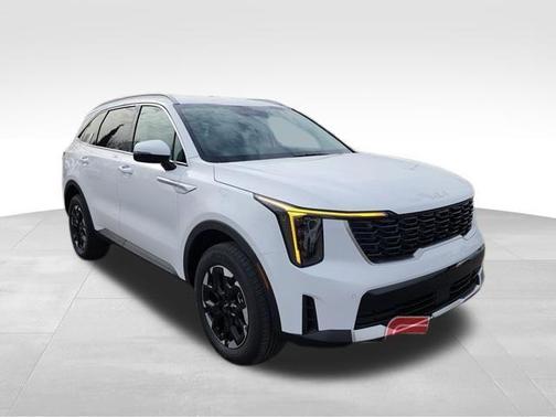 Glacial White Pearl 2026 Kia Sorento S