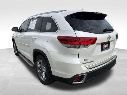 Blizzard Pearl 2018 Toyota Highlander Limited Platinum