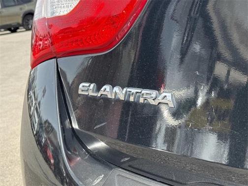 2016 Hyundai Elantra GT Base