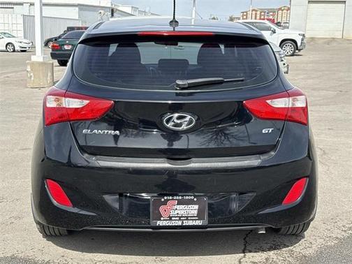 2016 Hyundai Elantra GT Base