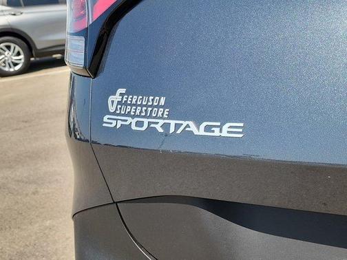 2025 Kia Sportage Hybrid EX