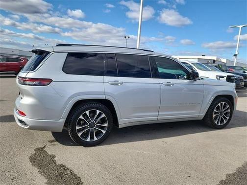 2022 Jeep Grand Cherokee L Overland
