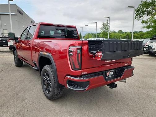 2025 GMC Sierra 2500 AT4