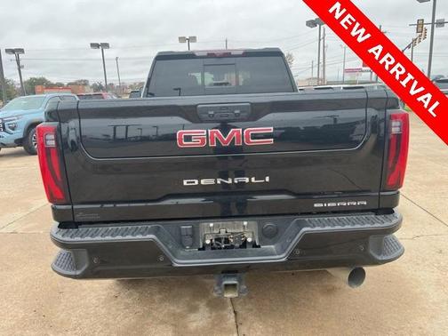 2024 GMC Sierra 2500 Denali