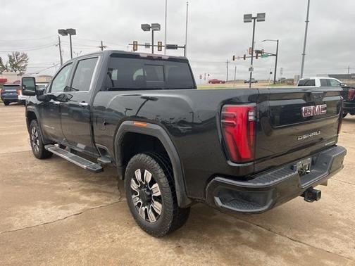 2024 GMC Sierra 2500 Denali