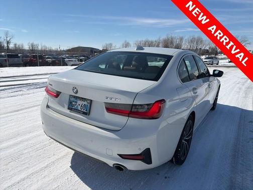 2020 BMW 330 i xDrive