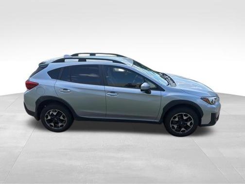Ice Silver Metallic 2019 Subaru Crosstrek 2.0i Premium