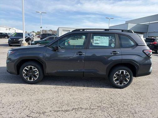 Magnetite Gray Metallic 2026 Subaru Forester