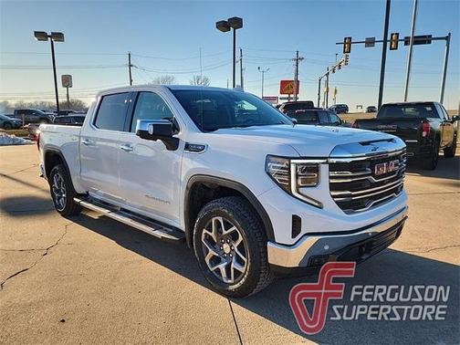 2025 GMC Sierra 1500 SLT