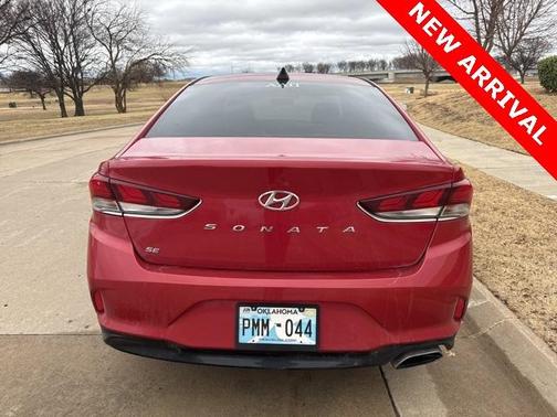2018 Hyundai SONATA SE
