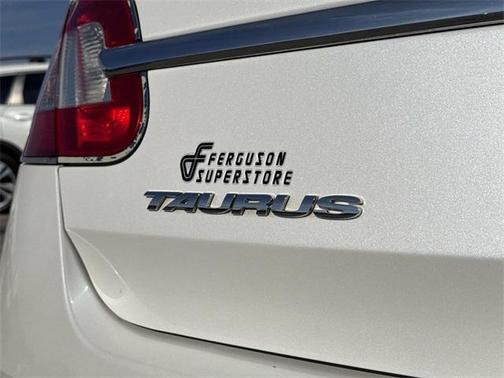 2011 Ford Taurus Limited