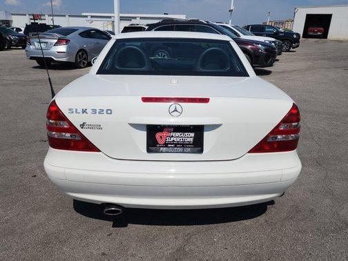 2003 Mercedes-Benz SLK-Class Base