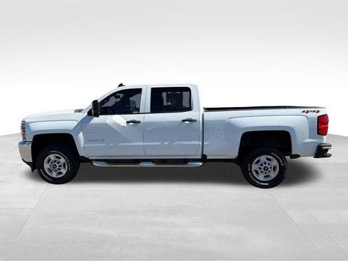 Summit White 2019 Chevrolet Silverado 2500 WT