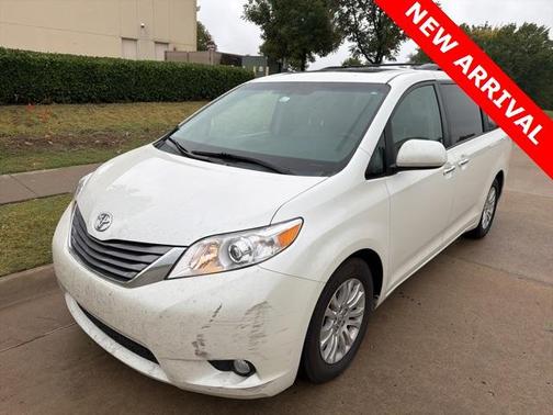 2015 Toyota Sienna XLE