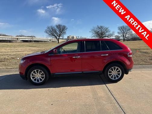 2011 Lincoln MKX Base