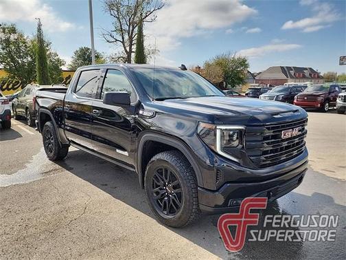 2025 GMC Sierra 1500 Elevation