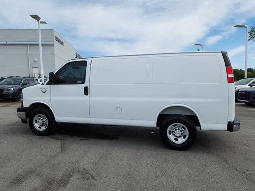2025 Chevrolet Express 2500 Work Van