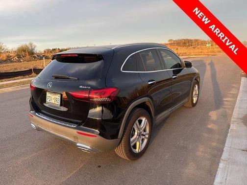 2021 Mercedes-Benz GLA 250 Base 4MATIC