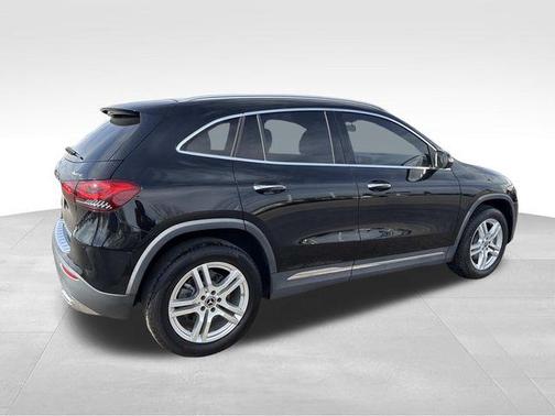 2021 Mercedes-Benz GLA 250 Base 4MATIC