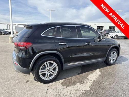 2021 Mercedes-Benz GLA 250 Base 4MATIC