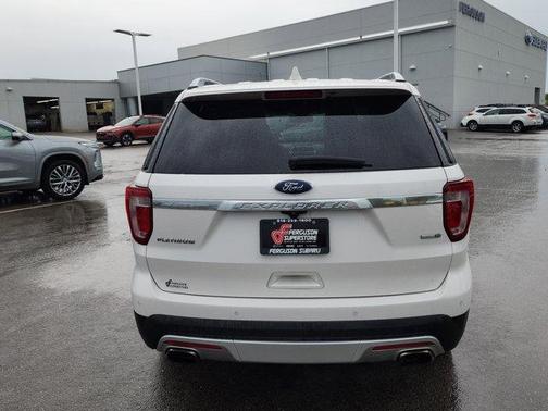 2017 Ford Explorer Platinum