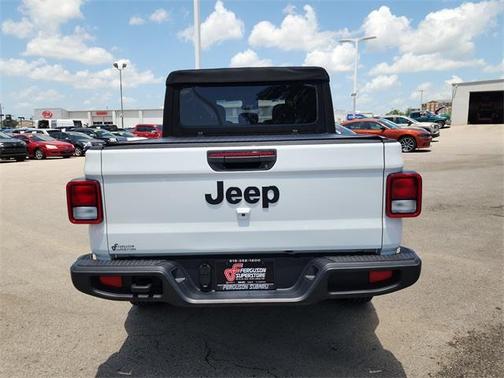 2024 Jeep Gladiator Sport