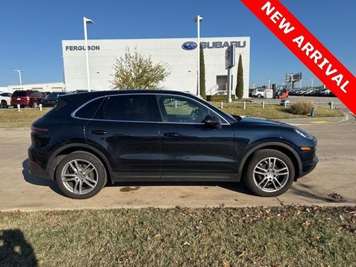 2020 Porsche Cayenne Base