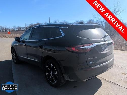 2021 Buick Enclave Essence