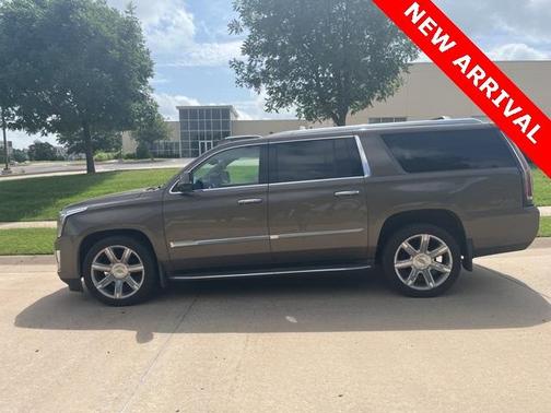2015 Cadillac Escalade ESV Luxury