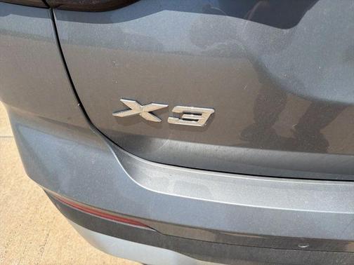Skyscraper Gray Metallic 2023 BMW X3 xDrive30i