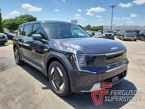 2026 Kia EV9 Light Short Range