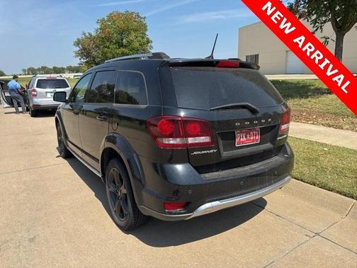 2020 Dodge Journey Crossroad