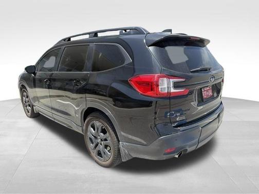 Crystal Black Silica 2025 Subaru Ascent Onyx Edition Touring