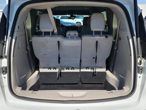 2021 Chrysler Pacifica Touring-L