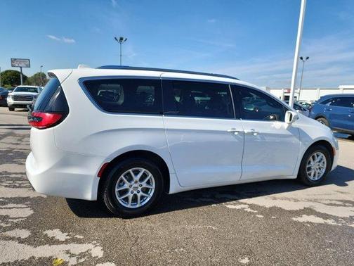 2021 Chrysler Pacifica Touring-L