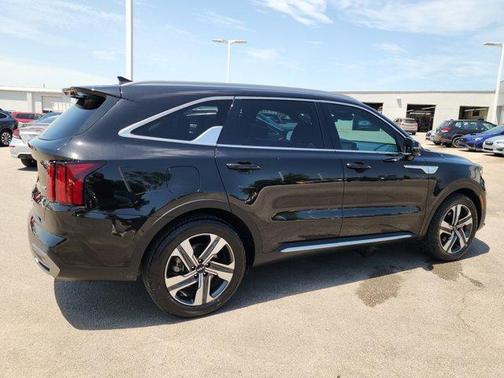 2022 Kia Sorento Plug-In Hybrid SX Prestige