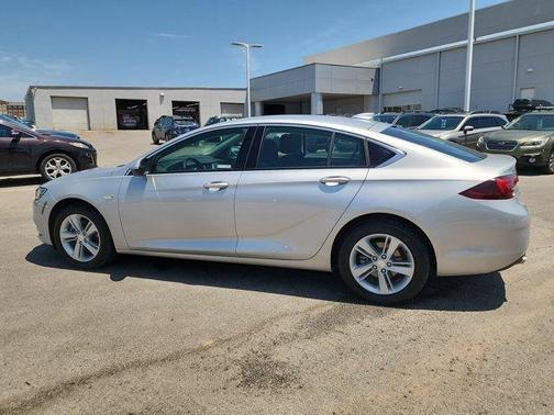 2018 Buick Regal Sportback Preferred
