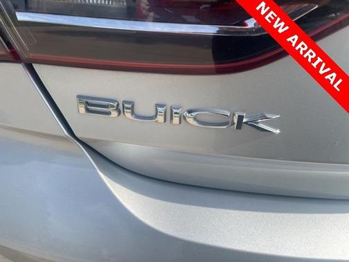 2018 Buick Regal Sportback Preferred