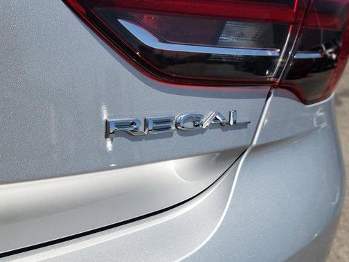 2018 Buick Regal Sportback Preferred