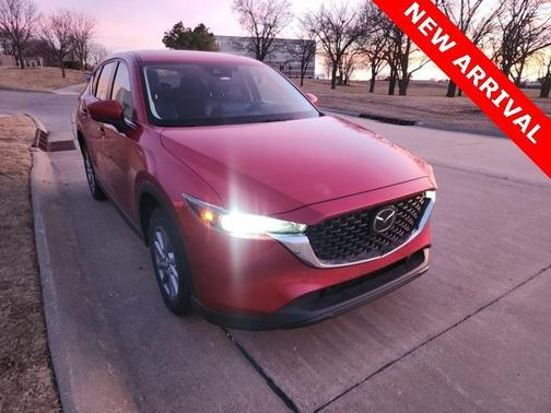 2022 Mazda CX-5 2.5 S Preferred Package