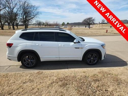 2021 Volkswagen Atlas 3.6 V6 SE w/ Technology R-Line