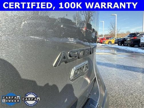 2025 Subaru Ascent Onyx Edition Touring