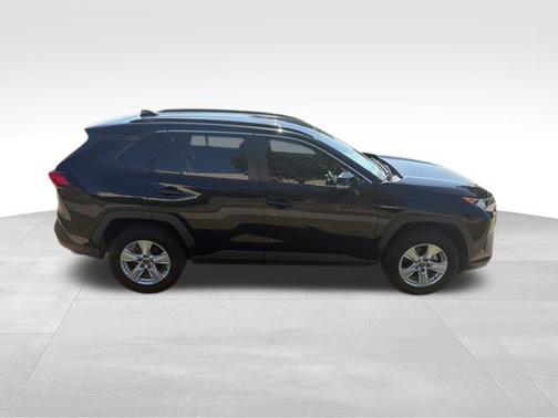 Midnight Black Metallic 2021 Toyota RAV4 XLE