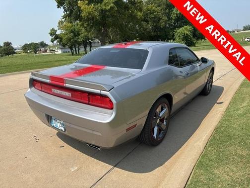 2013 Dodge Challenger SXT