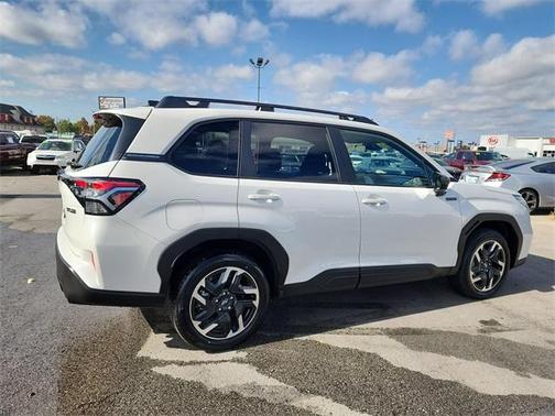 2025 Subaru Forester Hybrid 